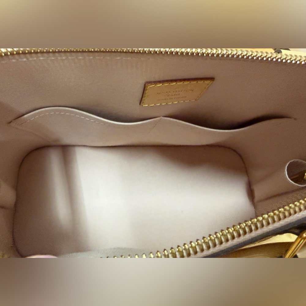 Authentic Louis Vuitton Beige Satchel - Picture 5 of 5